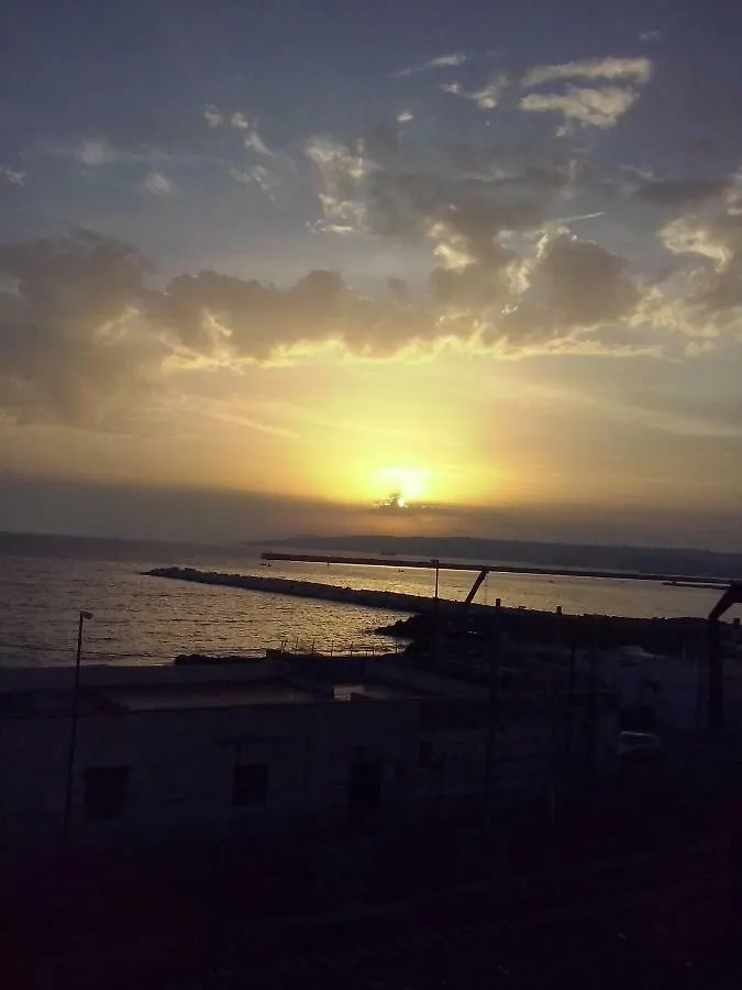 Villa Pacis Naples Bed & Breakfast